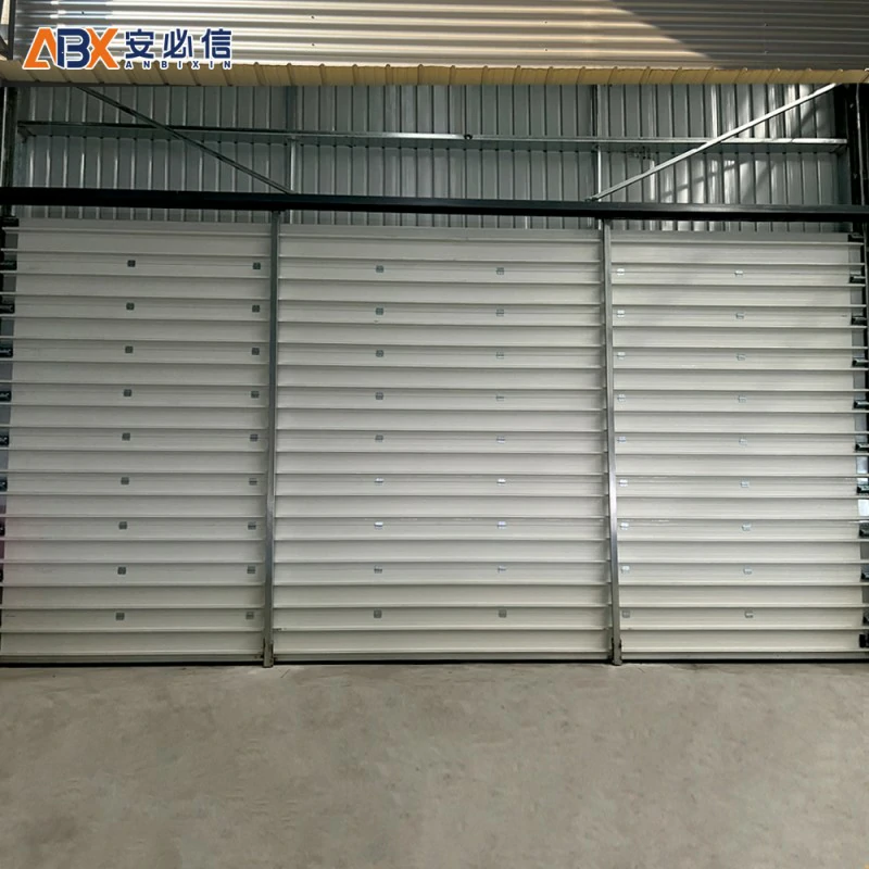 铁门关铝合金滑升门